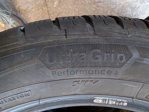 4 Pneus Hiver Goodyear 225/55 R18 102V (Très bon état), Pneus hiver, 255 mm, Véhicule de tourisme, Enlèvement