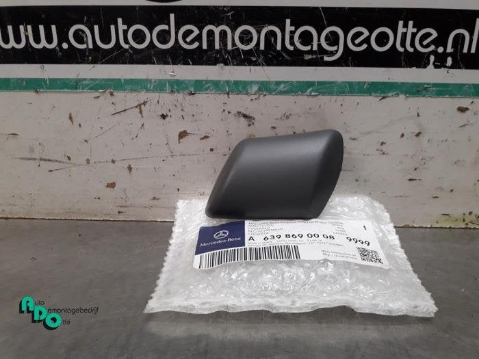 Afdekkap koplampsproeier links van een Mercedes Vito (Vito 0, Auto-onderdelen, Verlichting, Mercedes-Benz, Nieuw, 3 maanden garantie
