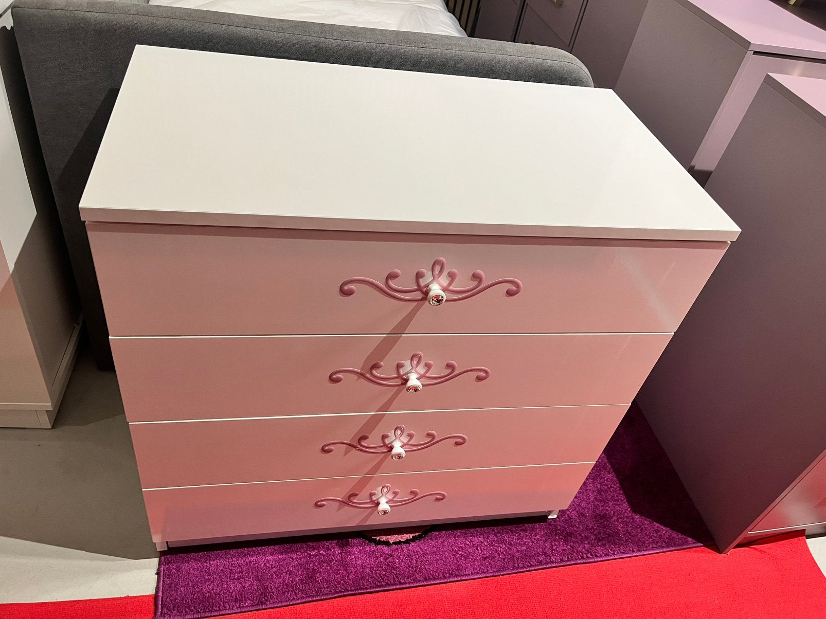 Commode / Kast voor meisjes, Huis en Inrichting, Ophalen, Zo goed als nieuw