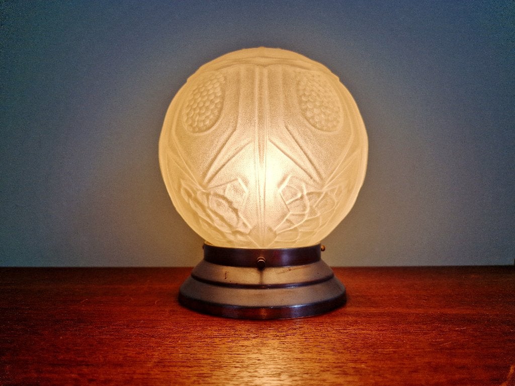 Plafonnier Art Déco en verre dépoli moulé pressé, 1930, Enlèvement ou Envoi