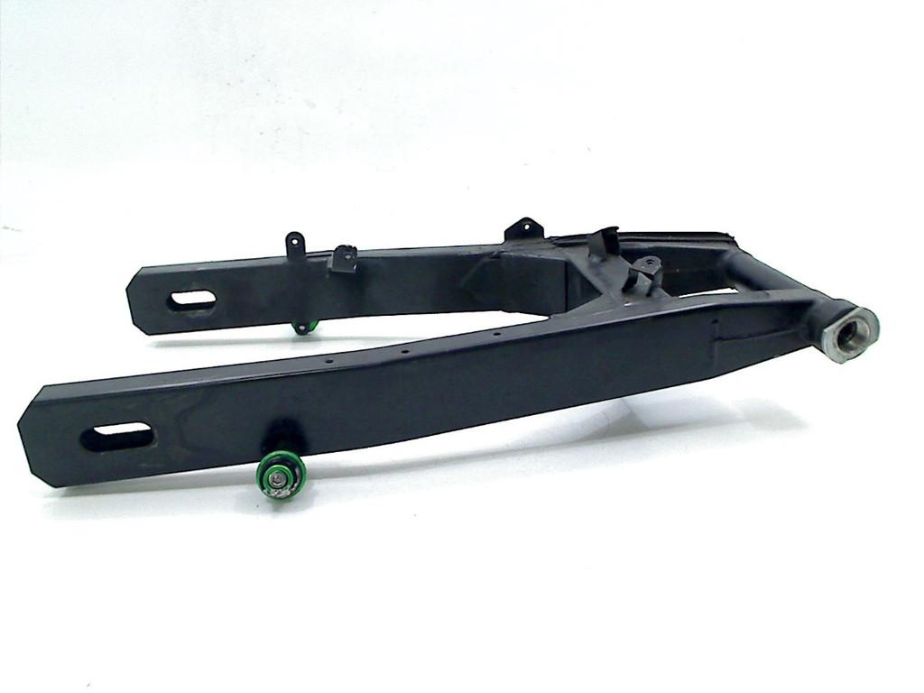 ACHTERBRUG Kawasaki Z 800 2013-2016 +ABS (Z800 ZR800A-B), Motoren, Gebruikt