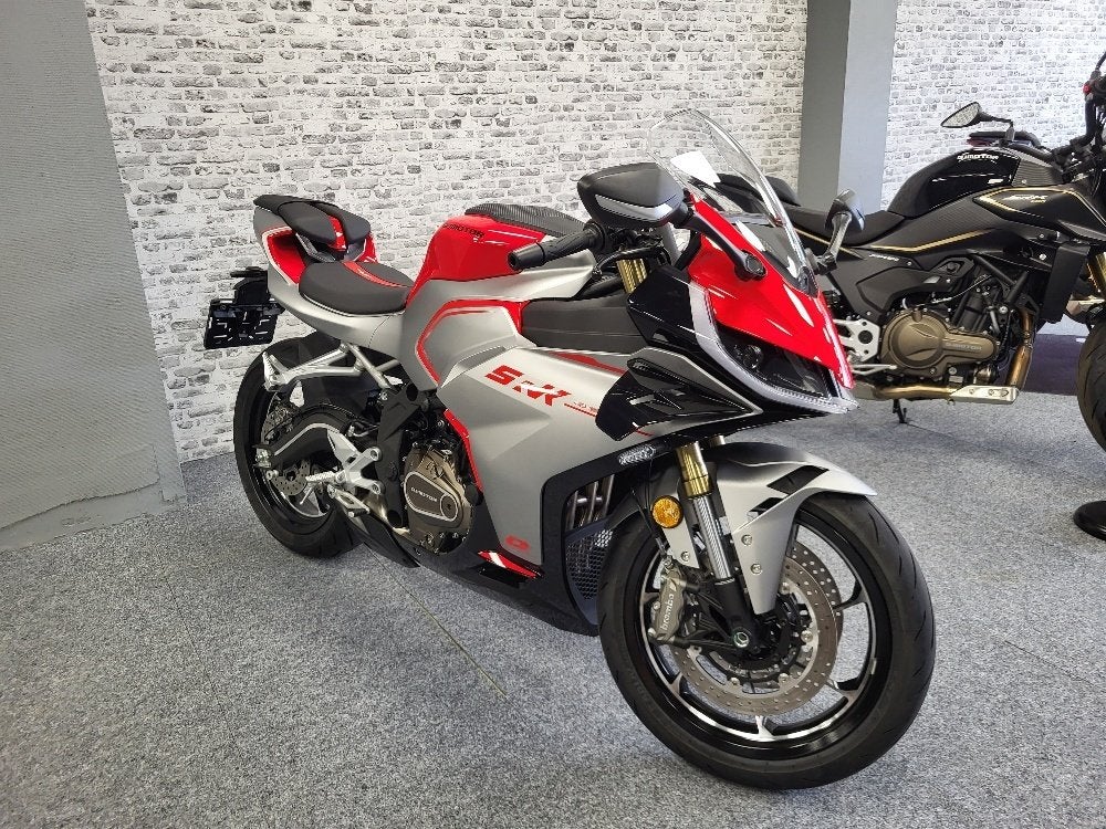 Moteur QJ SRK 421 RR, Motos, Permis Moto A, Entreprise, Plus de 35 kW, QJ Motor