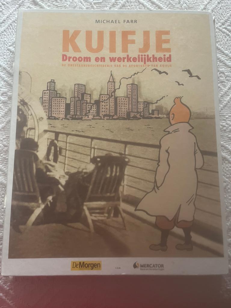 Livre 10€ et carte 2€, Enlèvement, Comme neuf