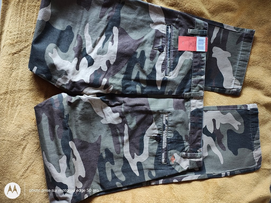 Pantalons homme Dockers T. 32, 33, 34 neufs, Enlèvement ou Envoi, Neuf