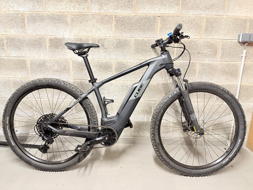 Cube Reaction Hybrid Pro 2020, Enlèvement, Utilisé, Cube