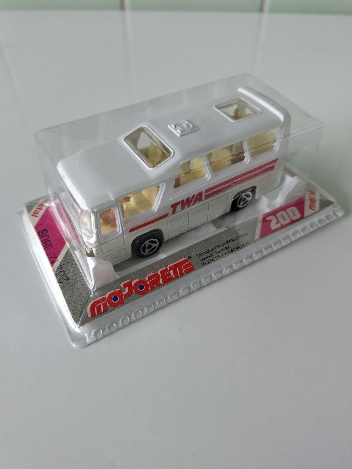 Vintage Majorette Minibus TWA AFHALING LEES BESCHRIJVING, Enlèvement, Neuf, Bus ou Camion, Majorette
