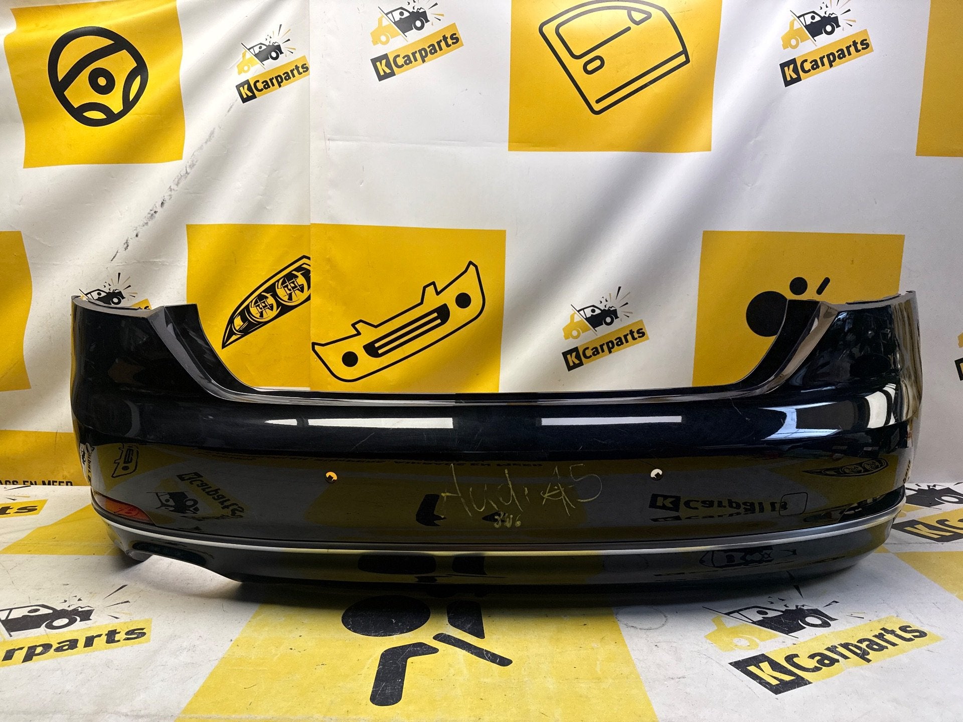 Audi A5 Cabrio pare-chocs arri re A5 Coup B9 8W 8W6807521, Arrière, Pare-chocs, AUDI AG, Auto-Union-Strasse 1
85045  Ingolstadt, DE