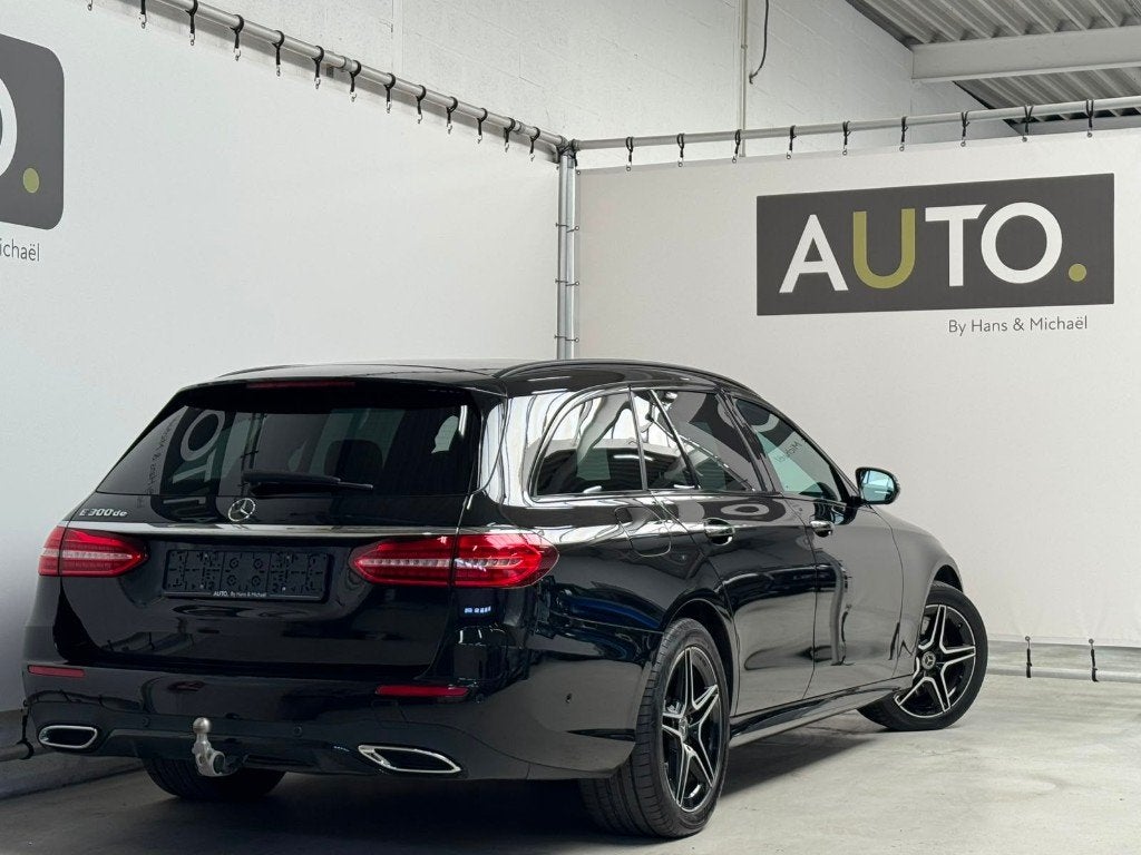 Mercedes-Benz E 300de PHEV AMG *BURMESTER*PANO*360CAM, Autos, Cuir, Achat, Euro 6, Entretenue par le concessionnaire