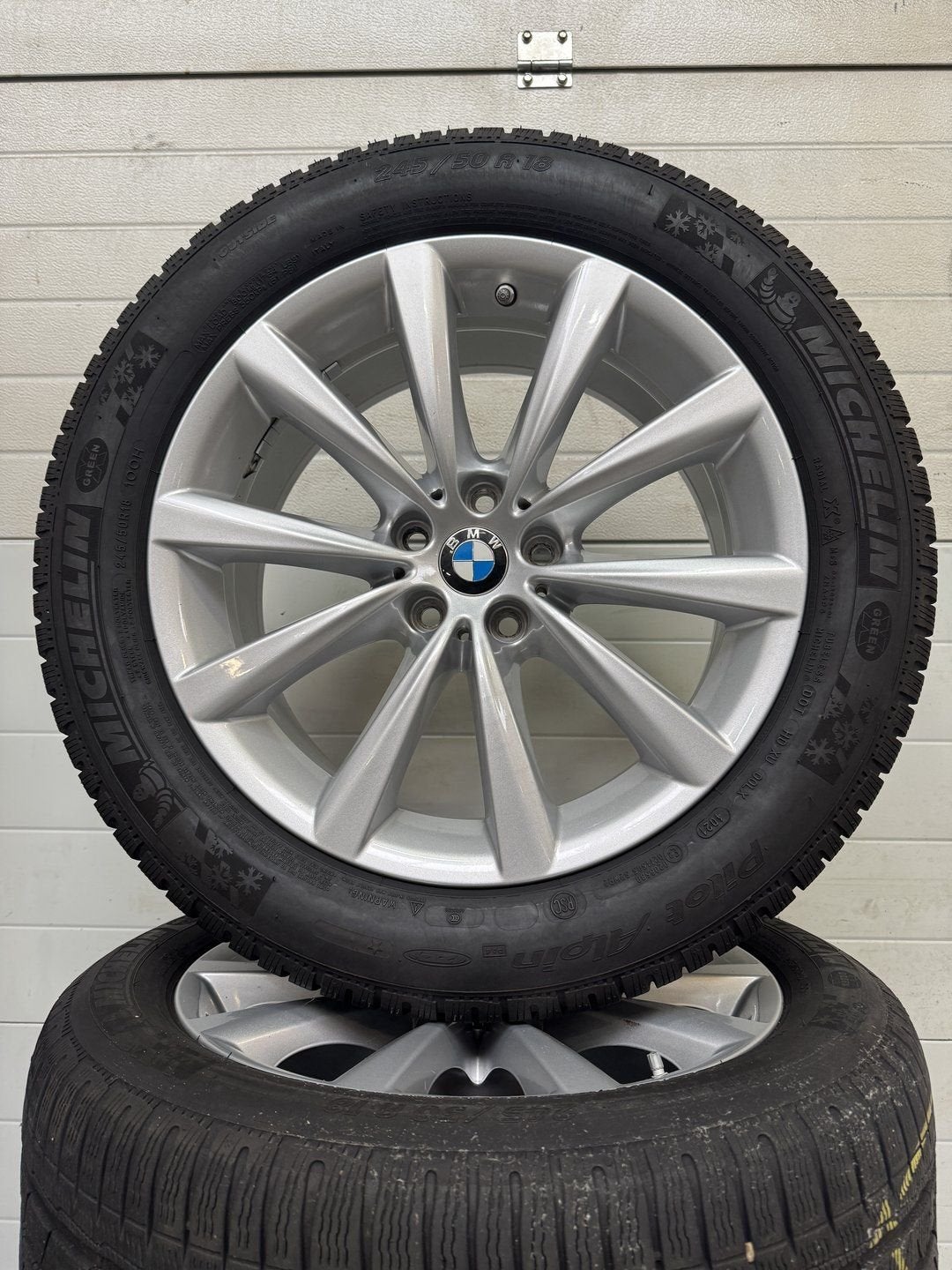 18’’ BMW 5 SERIE G30 G31 G11 VELGEN WINTERBANDEN ORIG DEMO T, 18 inch, -, -, Banden en Velgen