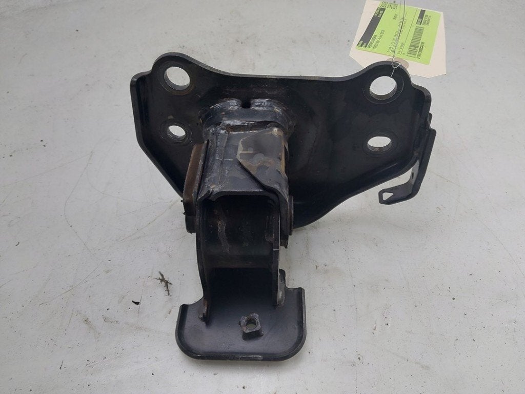SUPPORT BOITE DE VITESSES ABS RAV4 (A4) (|1237236070|), Utilisé, Toyota