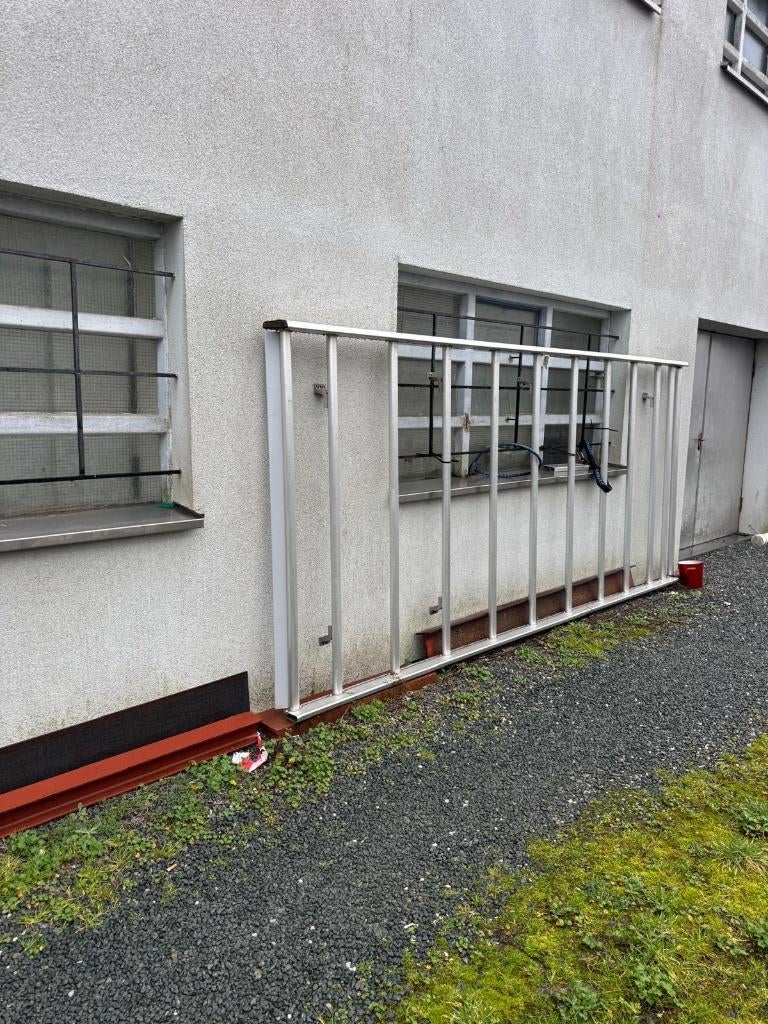 Toit camionnette, Ophalen, Gebruikt