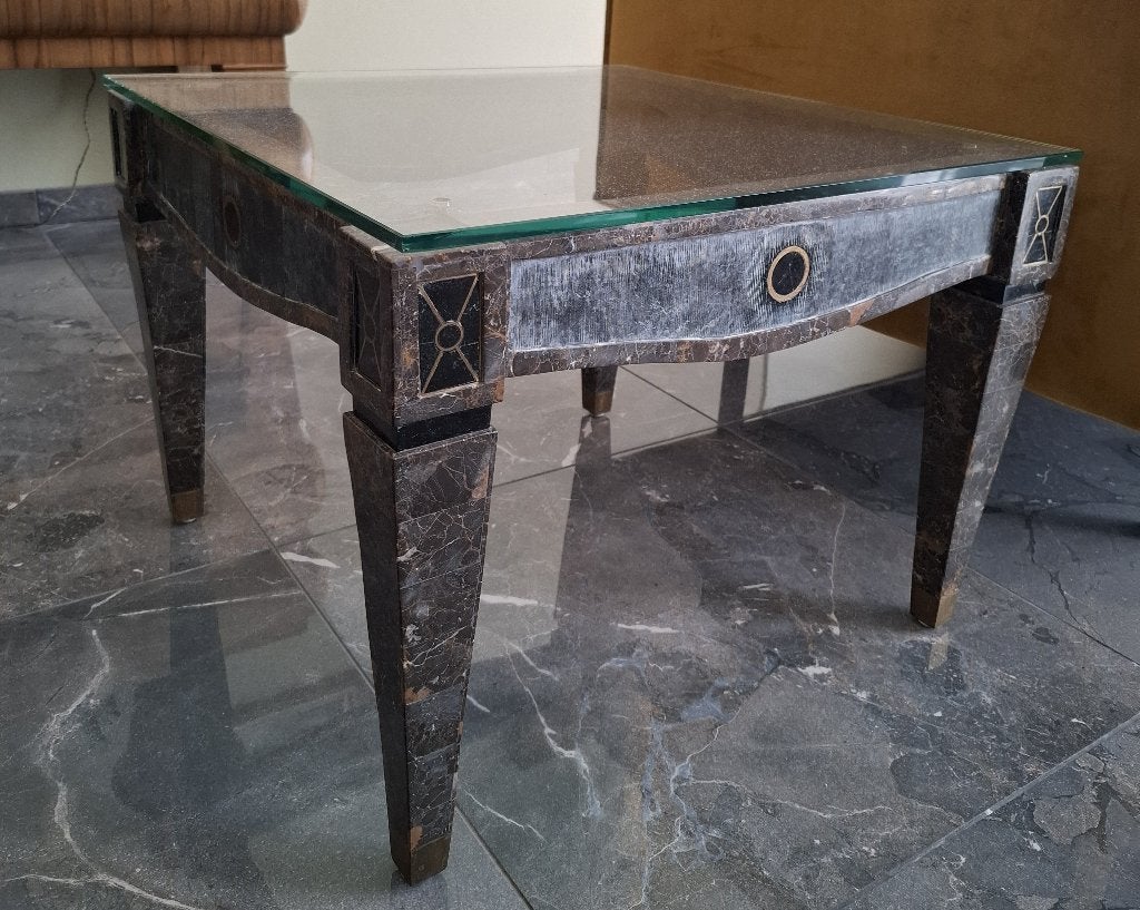 Table basse en marbre de style Arbus, Enlèvement