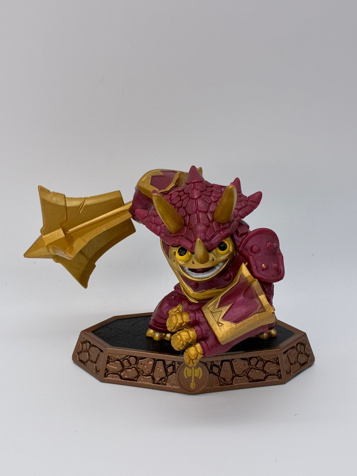 Tri-tip légendaire de Skylanders Imaginators, Envoi, Comme neuf