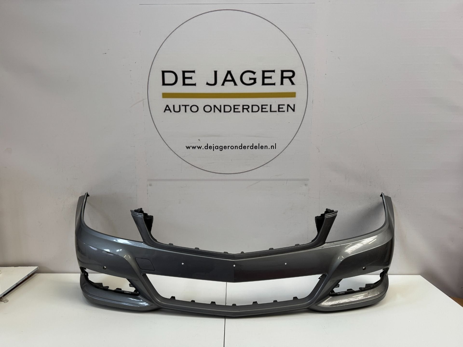 PARE-CHOC AVANT MERCEDES CLASSE C W204 FACELIFT A2048855547, Mercedes-Benz AG, Pare-chocs, Mercedes-Benz, Utilisé