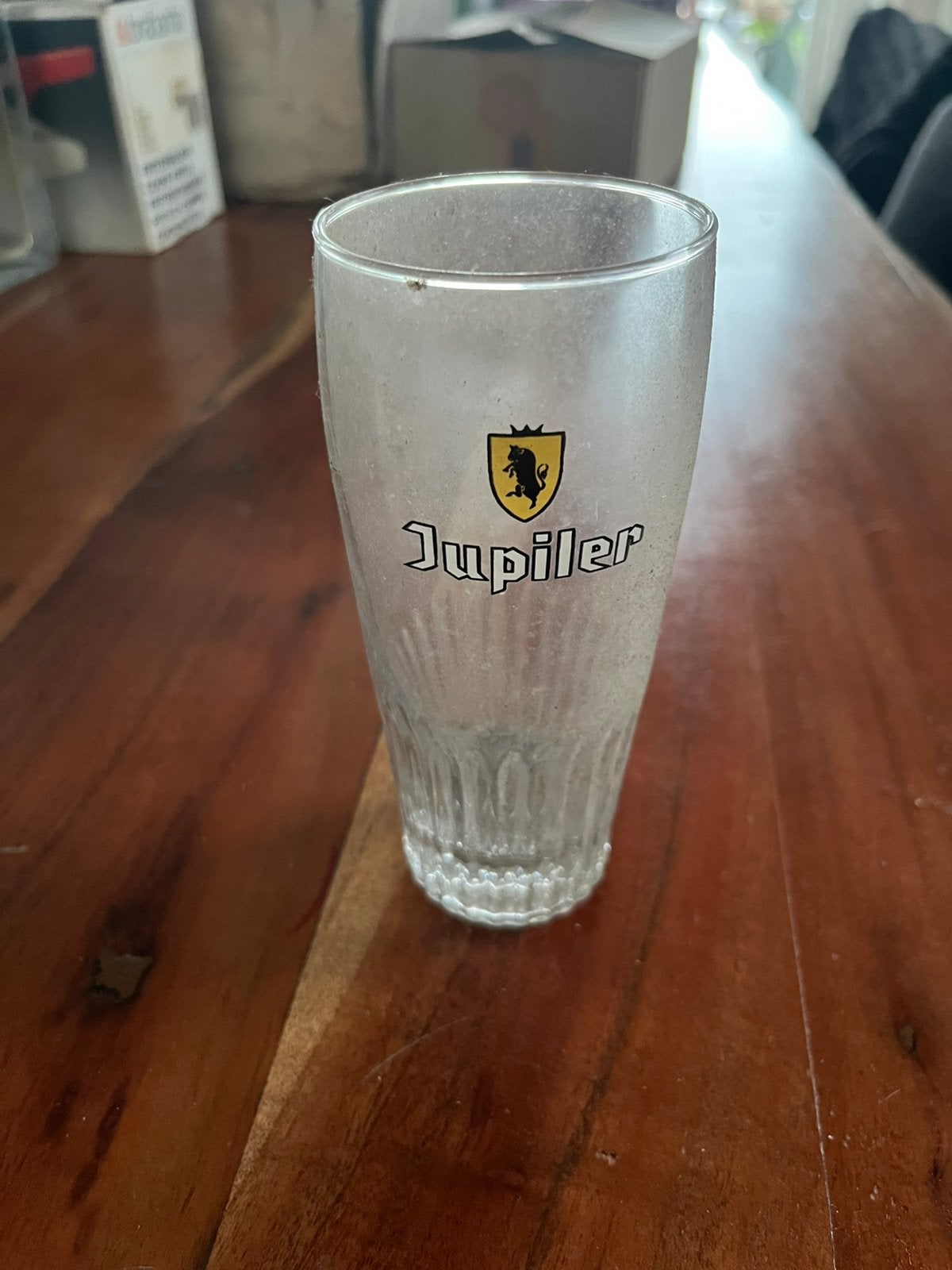 Jupiler bierglas met geel logo, Ophalen, Gebruikt, Bierglas