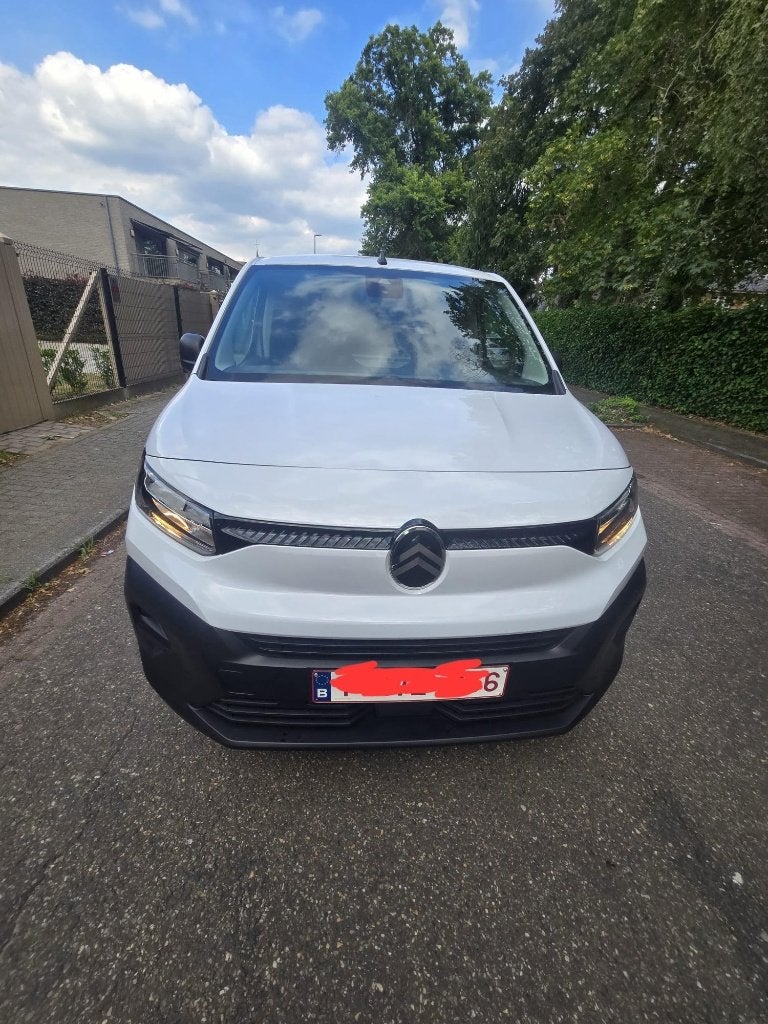 Citroen Berlingo 1.5 BlueHDi xl Heavy 130 pk, Auto's, Citroën, 4 deurs, Stof, Wit, 360° camera