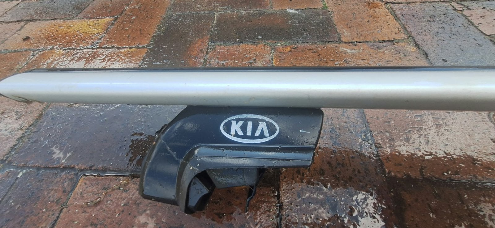 Barres de toit Kia, Autos : Divers, Enlèvement, Utilisé