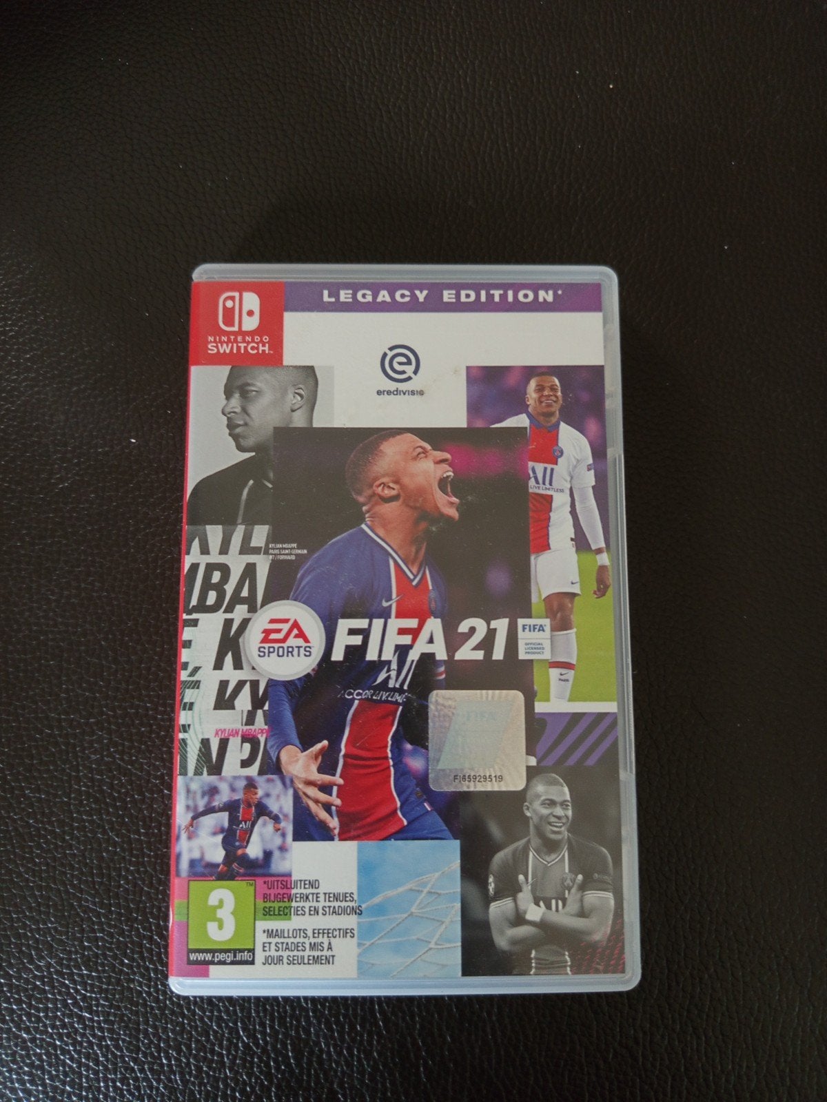EA Sports Fifa 21 Legacy Edition voor Nintendo switch, Online, Ophalen of Verzenden, Zo goed als nieuw, Simulatie