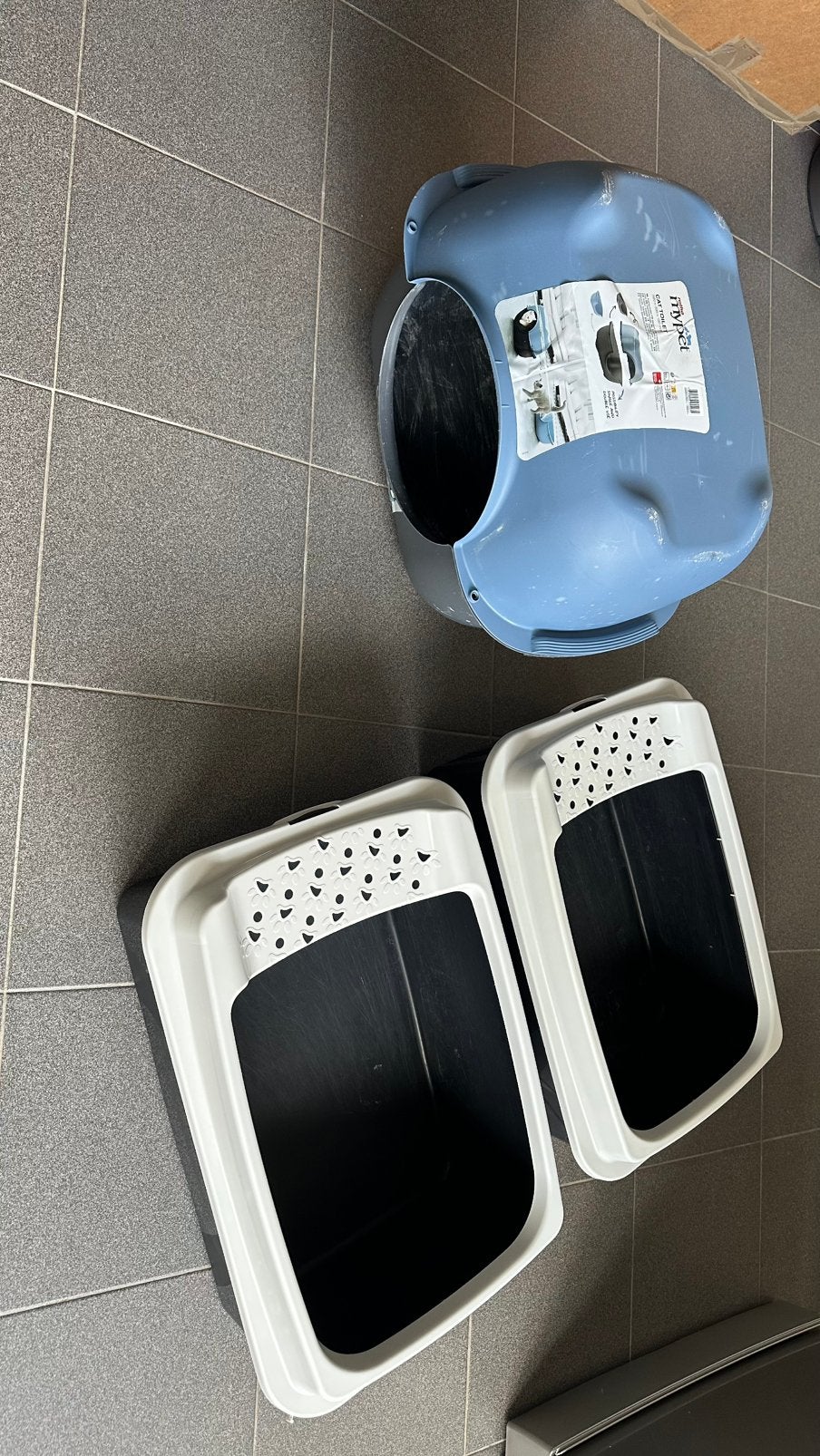 Kattenbakken Alles in 1 x weg voor maar €5, Dieren en Toebehoren, Ophalen, Zo goed als nieuw
