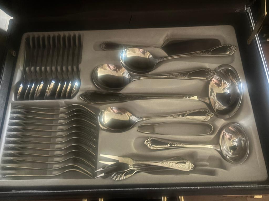 12 delig bestek inox, Huis en Inrichting, Keuken | Bestek, Ophalen, Zo goed als nieuw