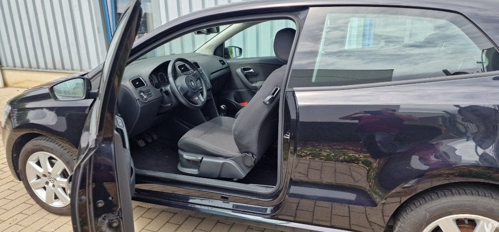 VOLKSWAGEN POLO 2014, Auto's, Volkswagen, Particulier, Polo, ABS, Adaptieve lichten, Airbags, Automatische klimaatregeling, Bi-Xenon koplampen