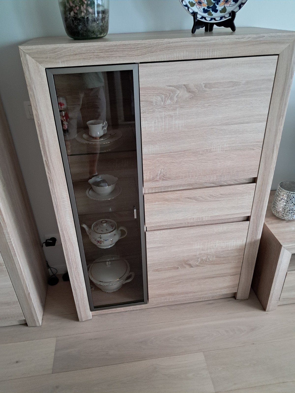 Tweedehands buffet kasten., Enlèvement