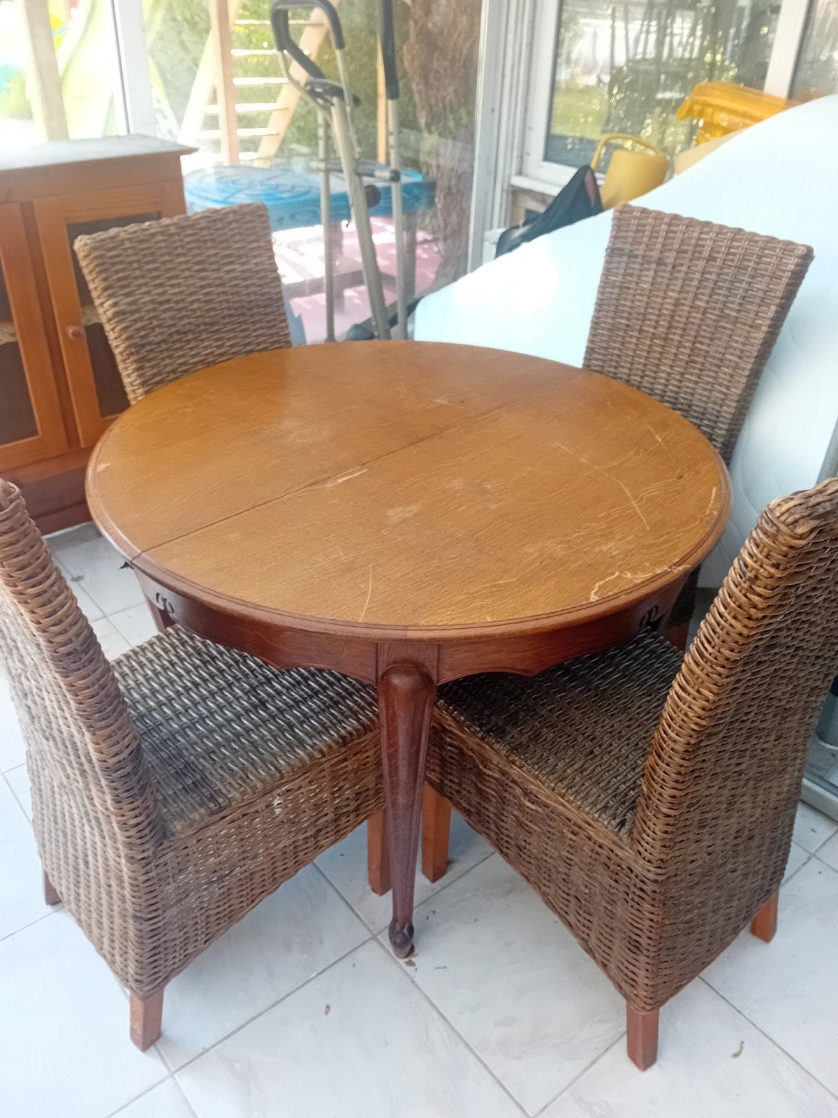 ronde tafel 4 stoelen, Tuin en Terras, Ophalen