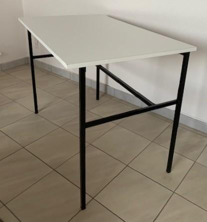 Bureau, 62 cm, Enlèvement, Utilisé, 100 cm