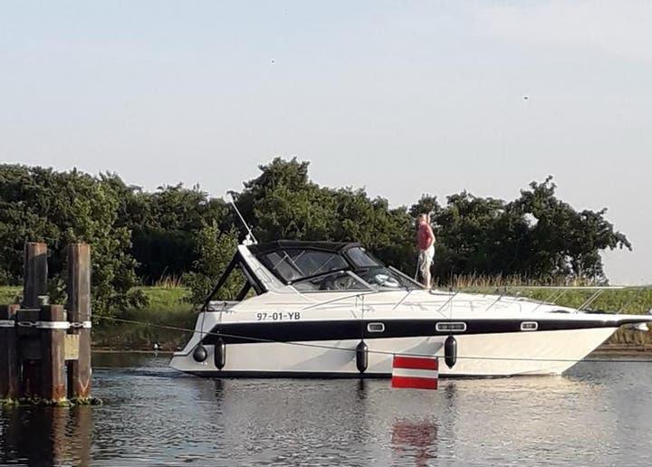 Nice Maxum 3200 SCR, Comme neuf, Yacht à moteur, Propulseur d'étrave, Essence