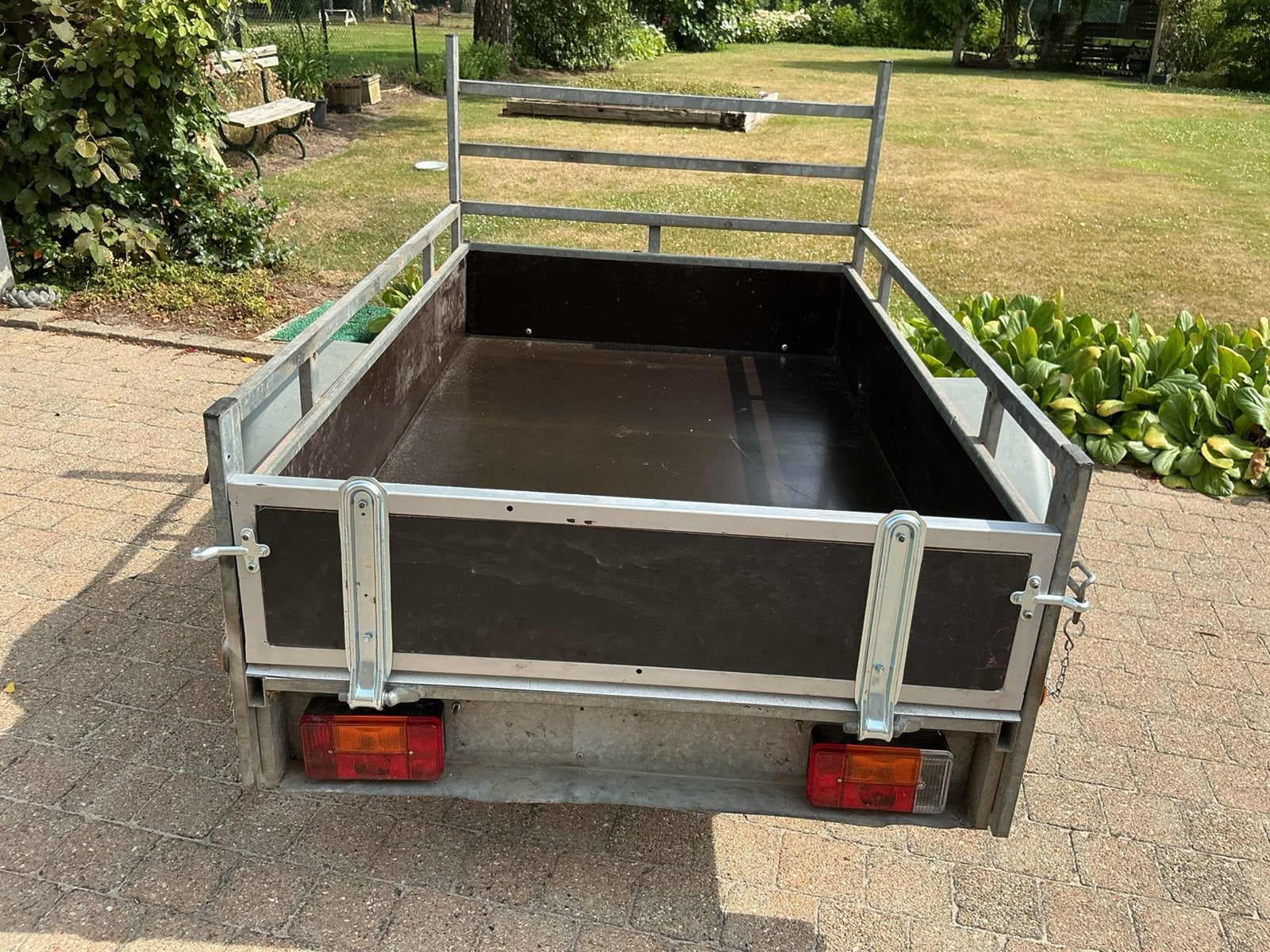Aanhangwagen, Ophalen