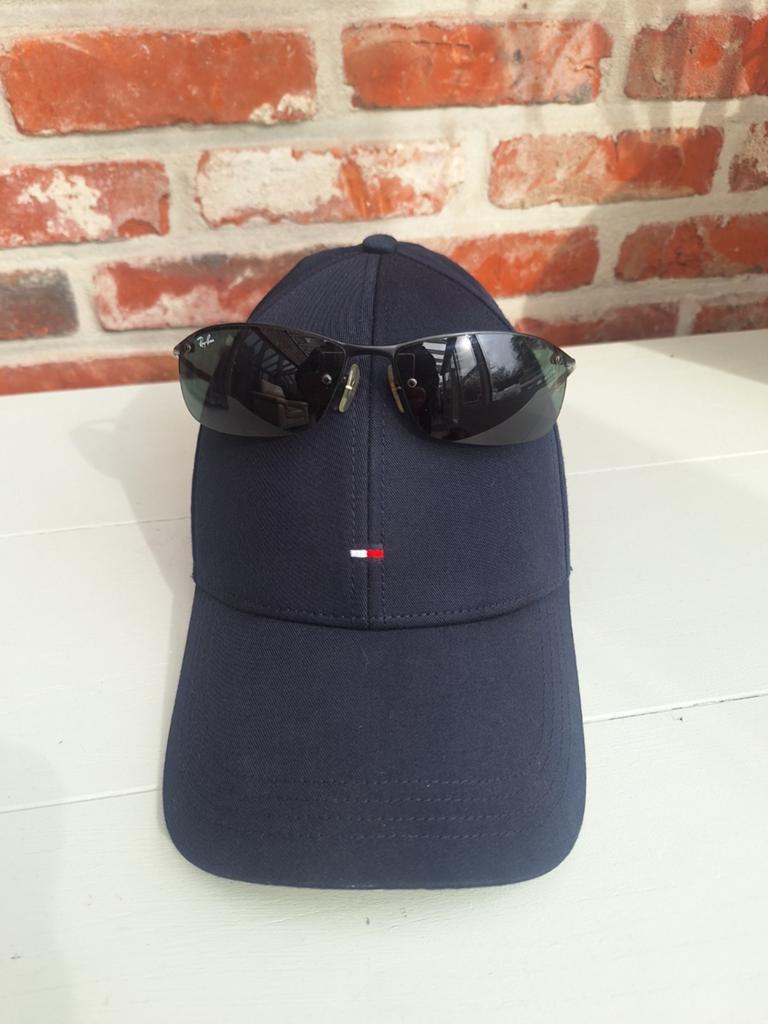 Ray ban zonnebril, Handtassen en Accessoires, Zonnebrillen en Brillen | Heren, Ophalen, Zonnebril, Zwart, Zo goed als nieuw