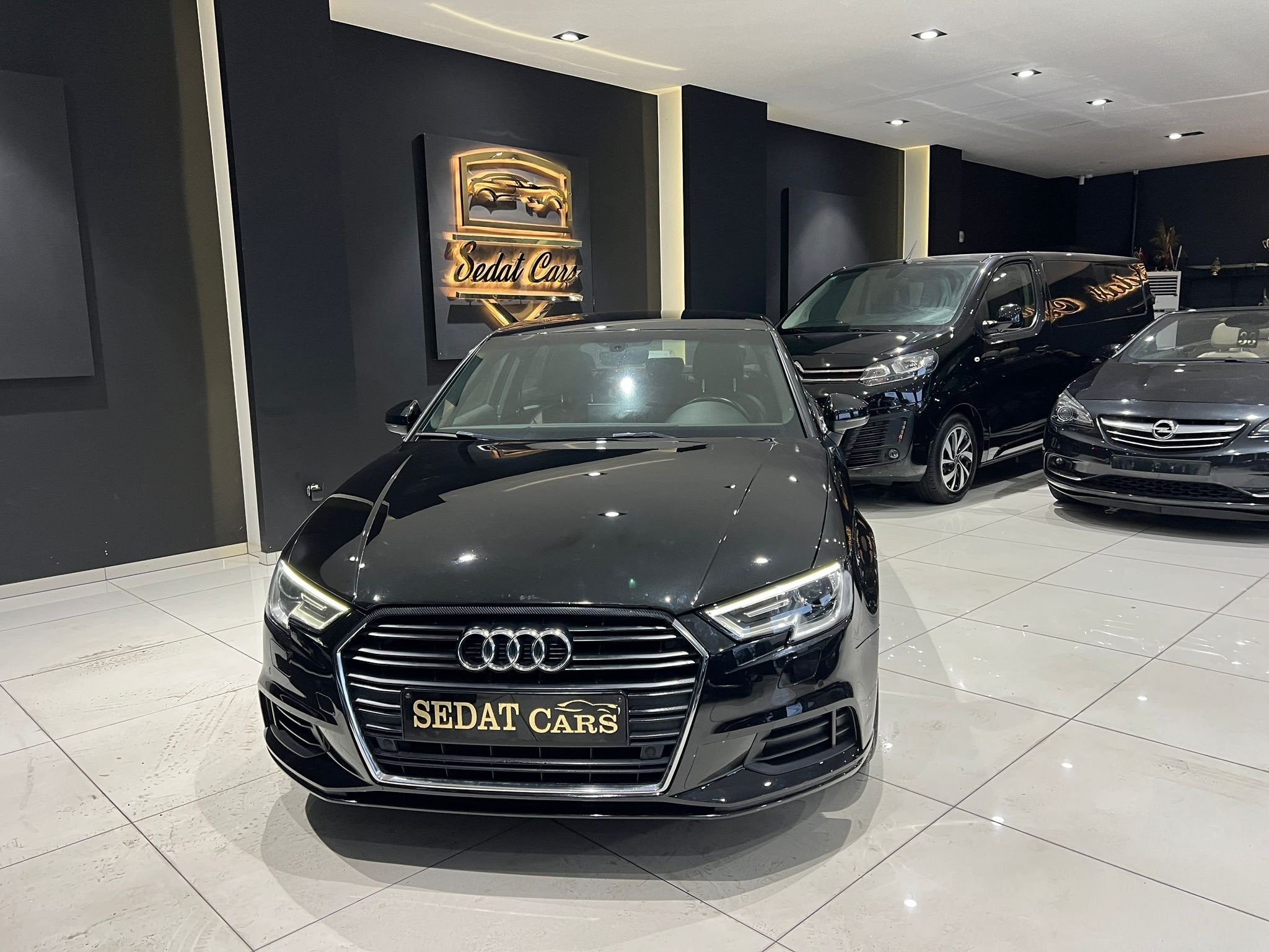 Audi A3 LIMOUSINE 30 TDI 1.6 DIESEL, Auto's, Automaat, Gebruikt, Euro 6, 116 pk