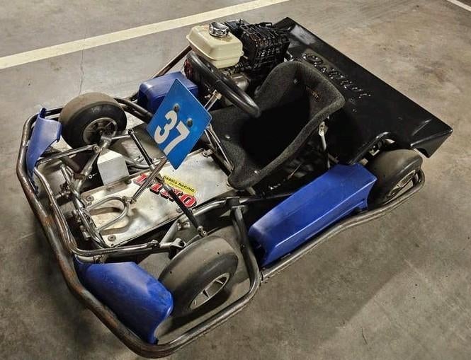 Kaart Honda GX200
Rijdt 65km/h, Ophalen of Verzenden, Gebruikt, Kart