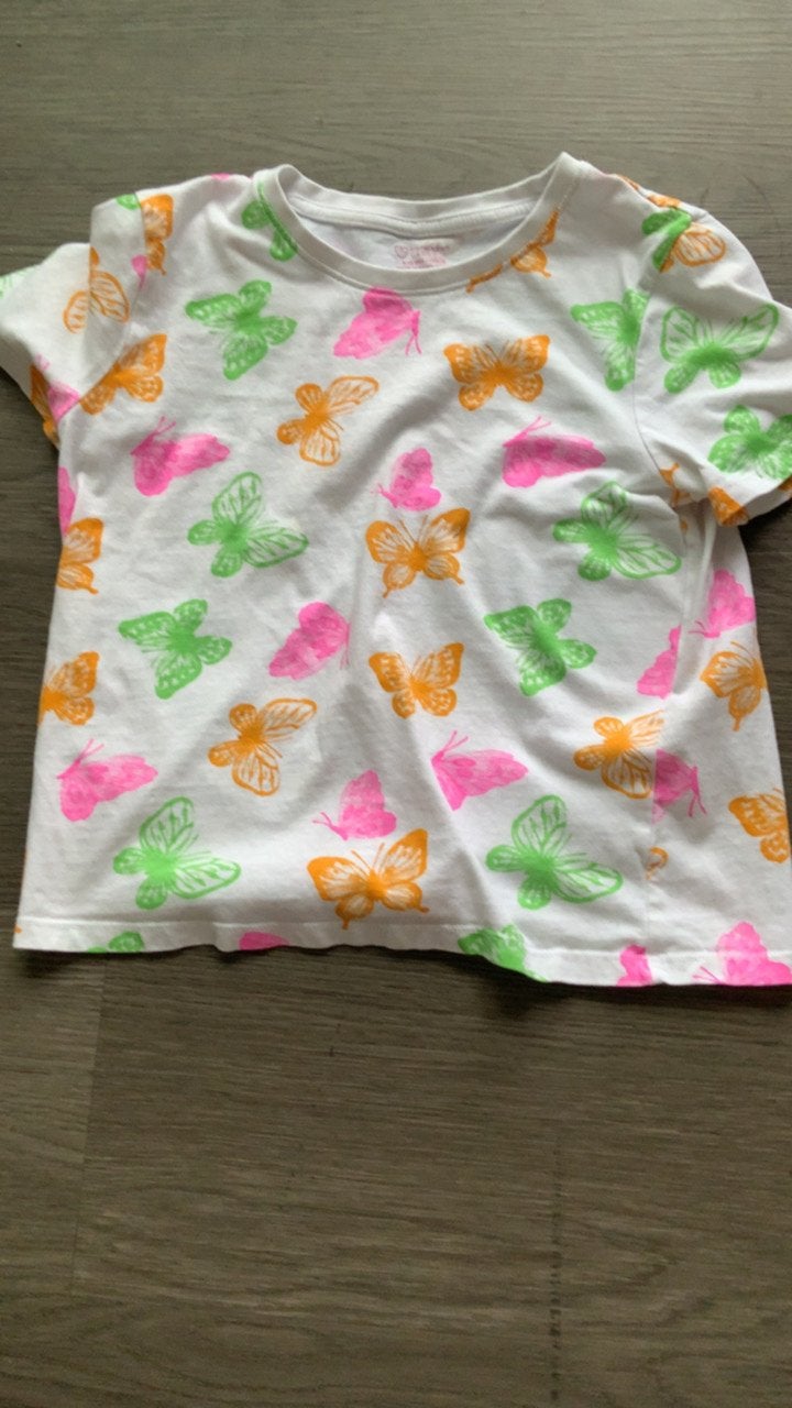 Mooie print witte t shirt voor 9 tot 11 jarige, Enfants & Bébés, Enlèvement, Utilisé, Fille, Chemise ou À manches longues