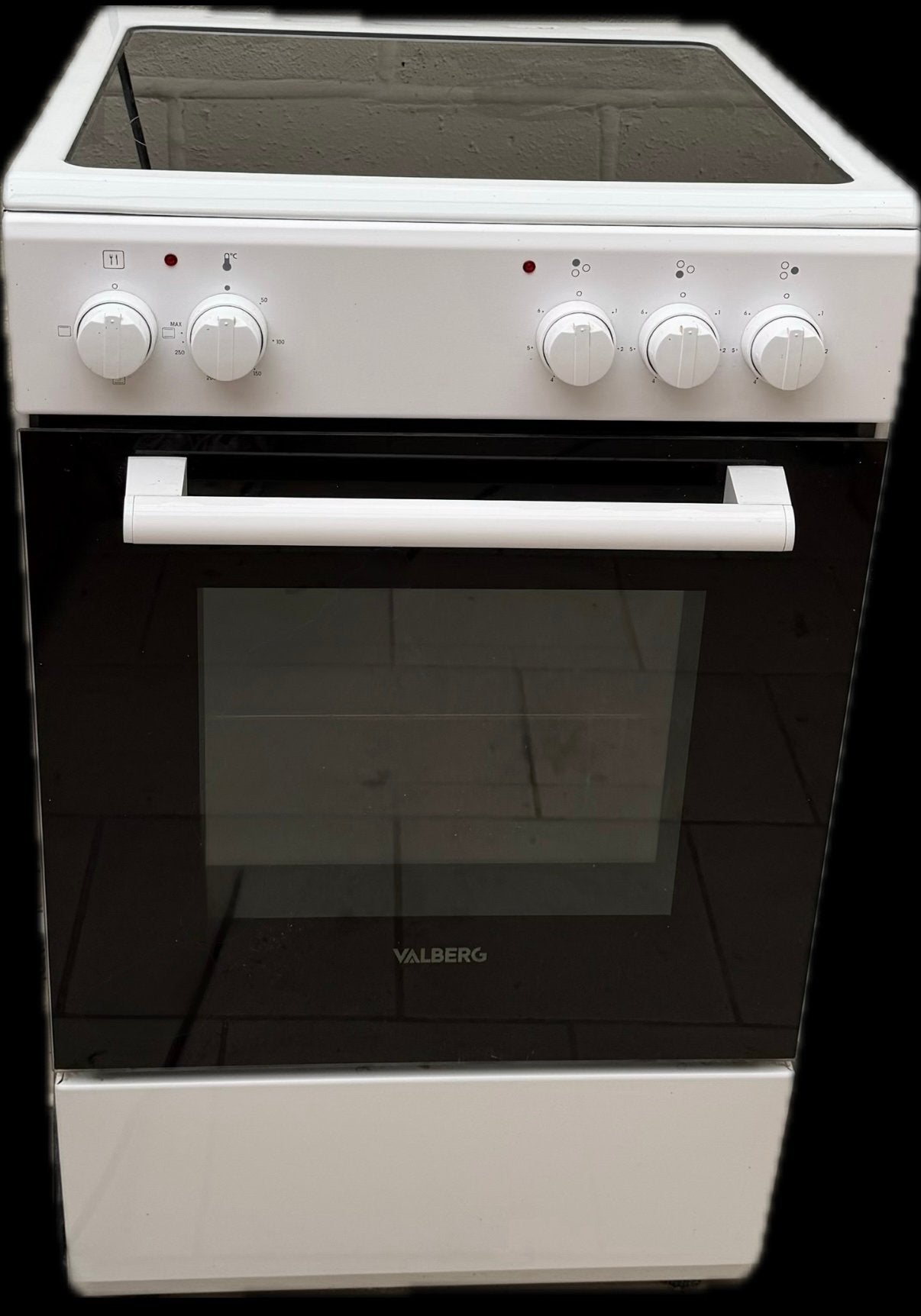 Cuisinière électrique valberg, Electroménager, Enlèvement, Comme neuf, Électrique, 3 zones de cuisson ou moins