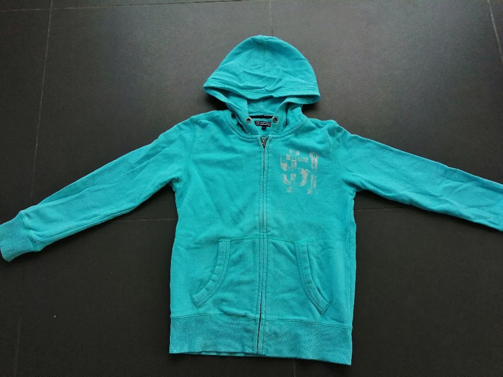 Trui Tommy Hilfiger 12 jaar, Enlèvement ou Envoi, Comme neuf, Garçon, Pull ou Veste