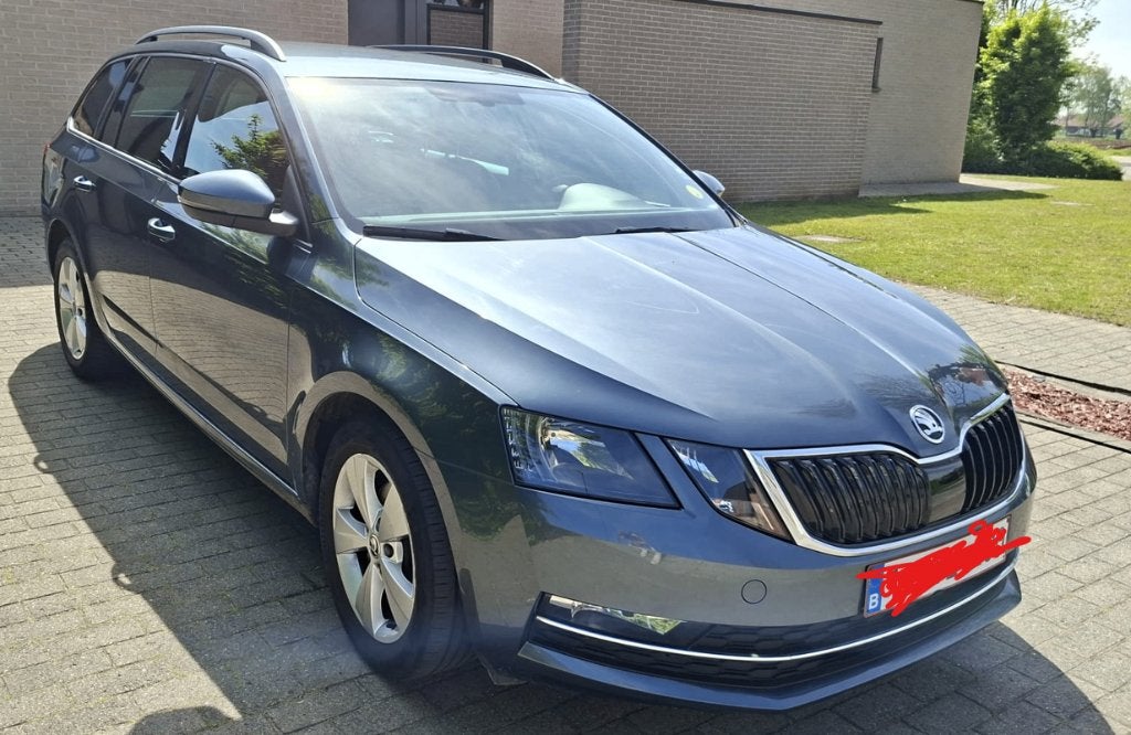 Skoda Octavia avec options, Autos, Skoda, Particulier, Octavia, Caméra de recul, Airbags, Android Auto, Apple Carplay, Bluetooth