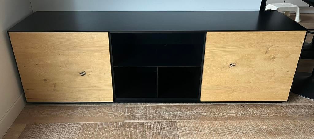 Lowboard Brooklyn van Mintjens Furniture, Ophalen, Modern en strak, 150 tot 200 cm, Zo goed als nieuw