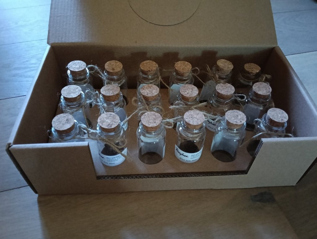 Glazen geschenkflesjes 35ml, Ophalen, Nieuw, Cadeaudoos