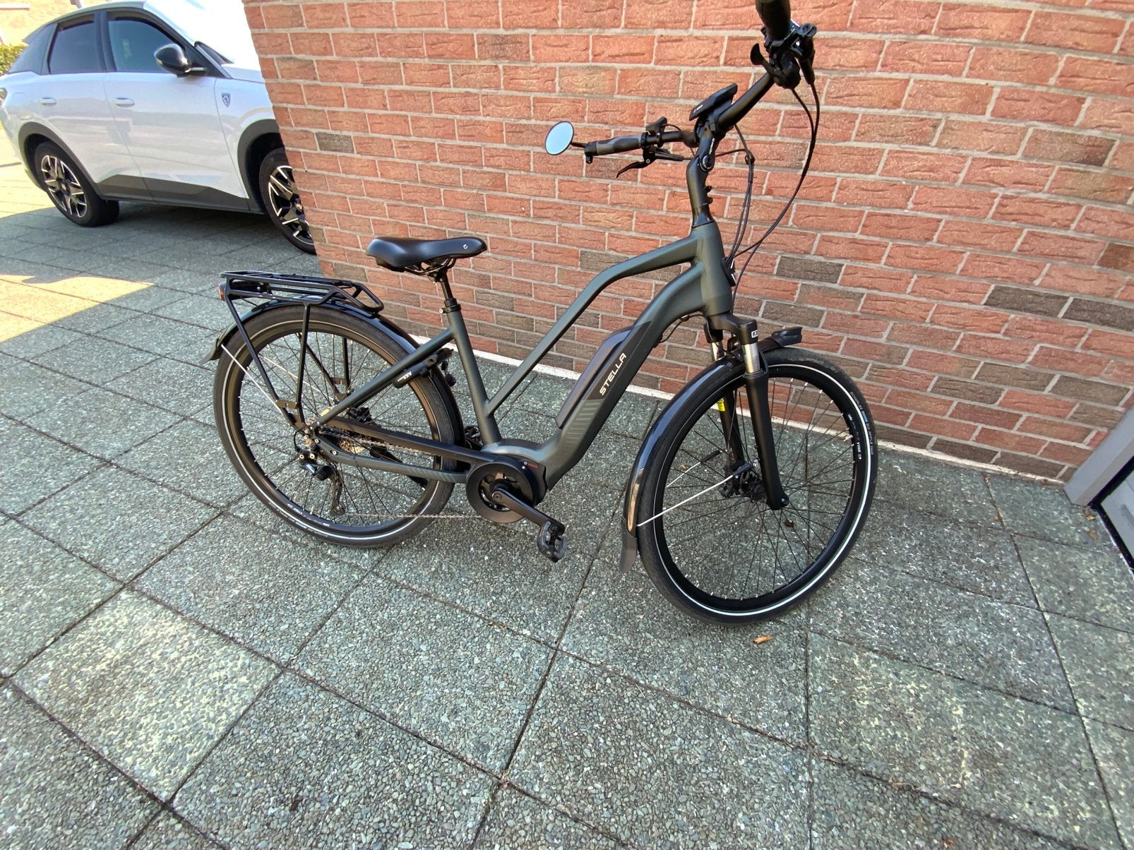 Elektrische fiets, Fietsen en Brommers, Ophalen, Zo goed als nieuw