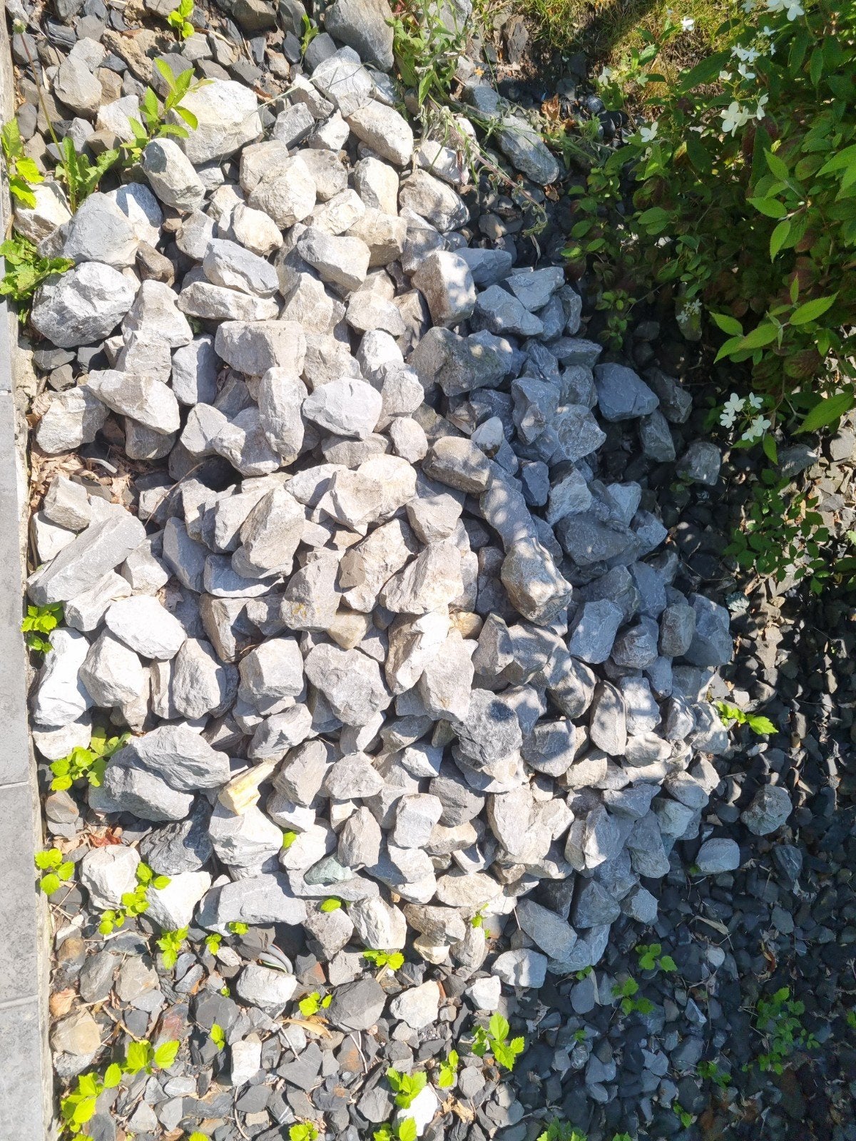 Stenen tuin gratis op te halen, Enlèvement