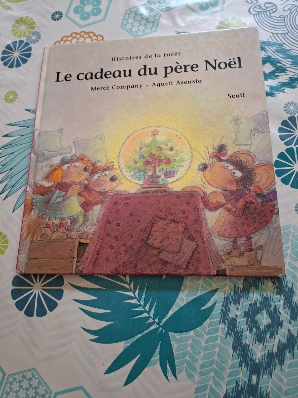 Le cadeau du père Noël. M.Company.  A.Asensio., Enlèvement ou Envoi
