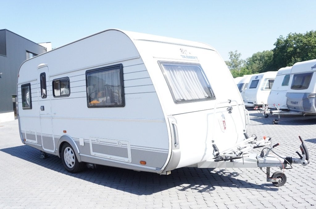 Nette 4pers.Tabbert met mover, voortent, fietsrek, rondzit, Mover, Rondzit, Tabbert, Frans bed