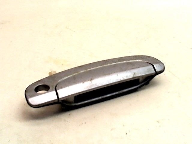POIGNEE EXTERIEURE AVANT DROITE Hyundai Getz, Utilisé, Avant, Hyundai
