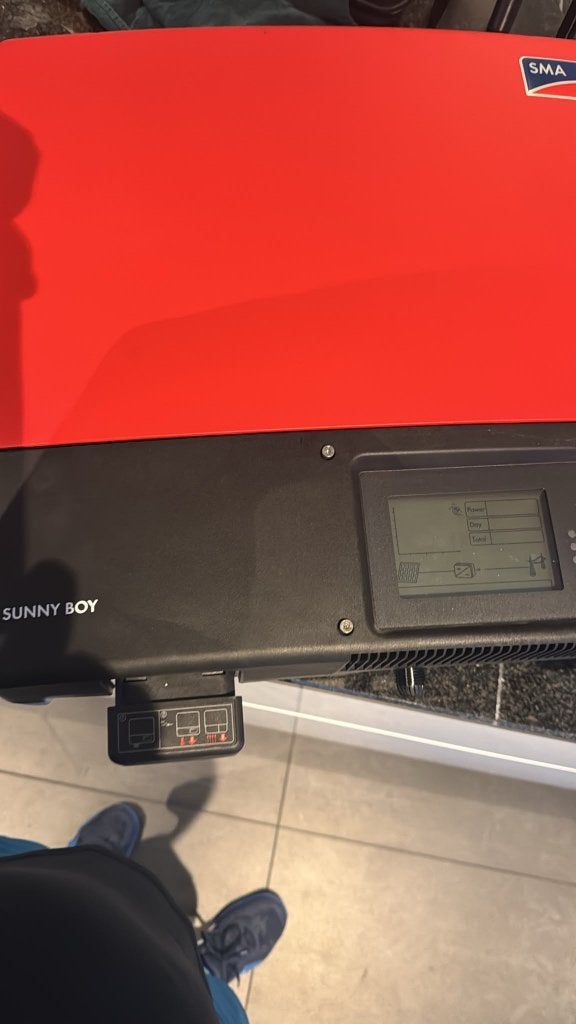 STV Omvormer Sunny Boy SMA, Doe-het-zelf en Bouw, Zonnepanelen en Toebehoren, Ophalen, Zo goed als nieuw, Paneel, 200 wattpiek of meer