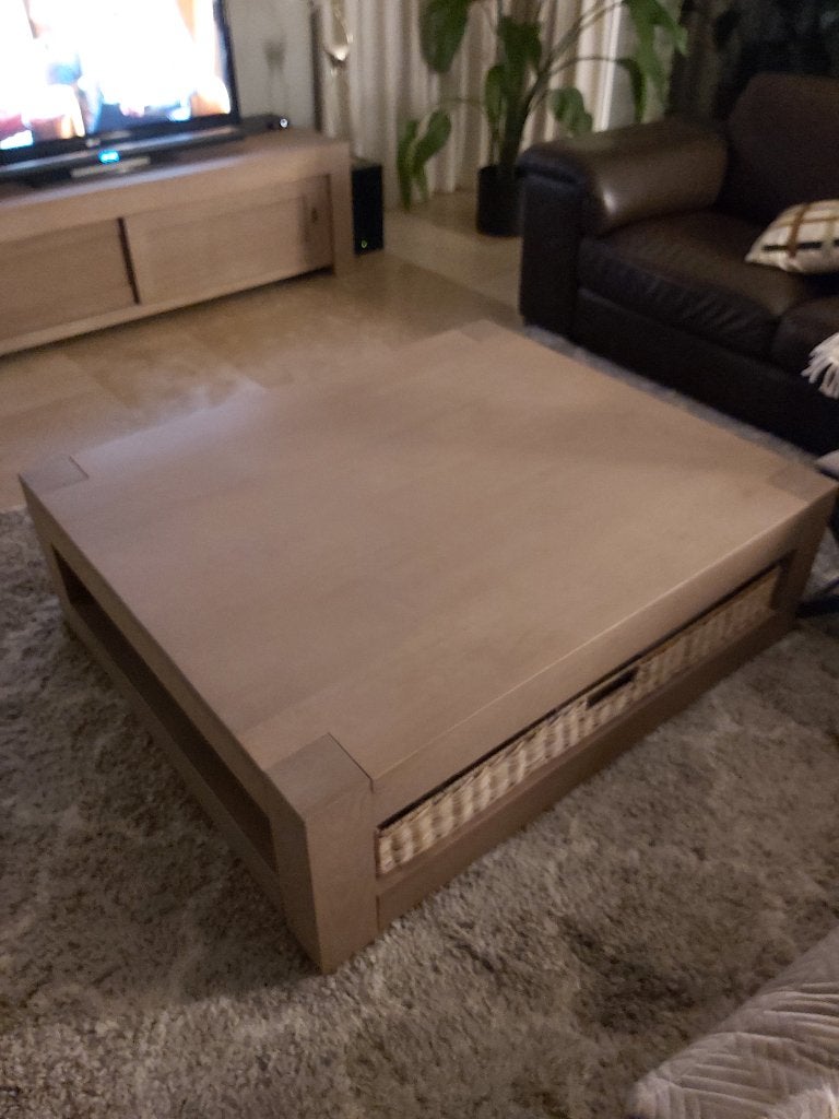 Massief eiken salontafel, Huis en Inrichting, Ophalen, Eikenhout, Zo goed als nieuw, Modern