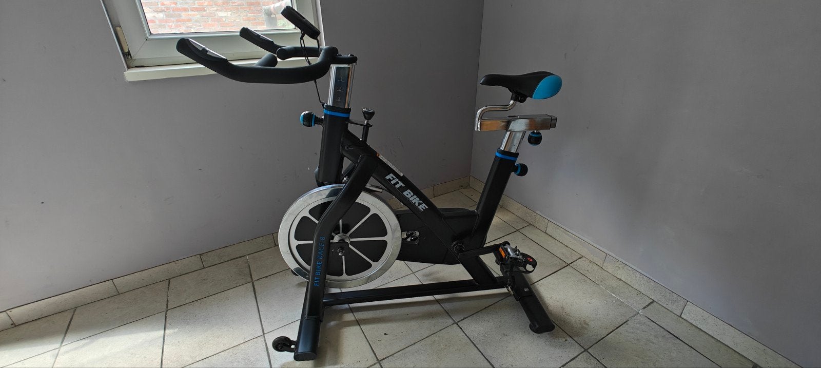 FitBike Race 8 spinningfiets, Sport en Fitness, Ophalen, Spinningfiets