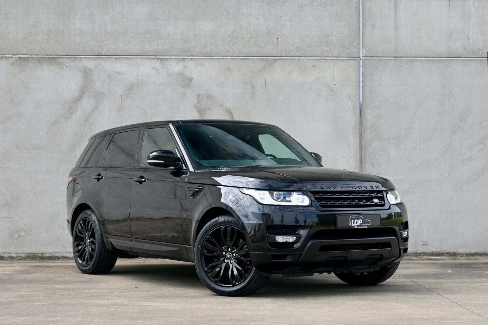 Range Rover Sport 3.0 Sdv6 HSE DYNAMIC BLACK, Bluetooth, Euro 6, Bedrijf, Te koop