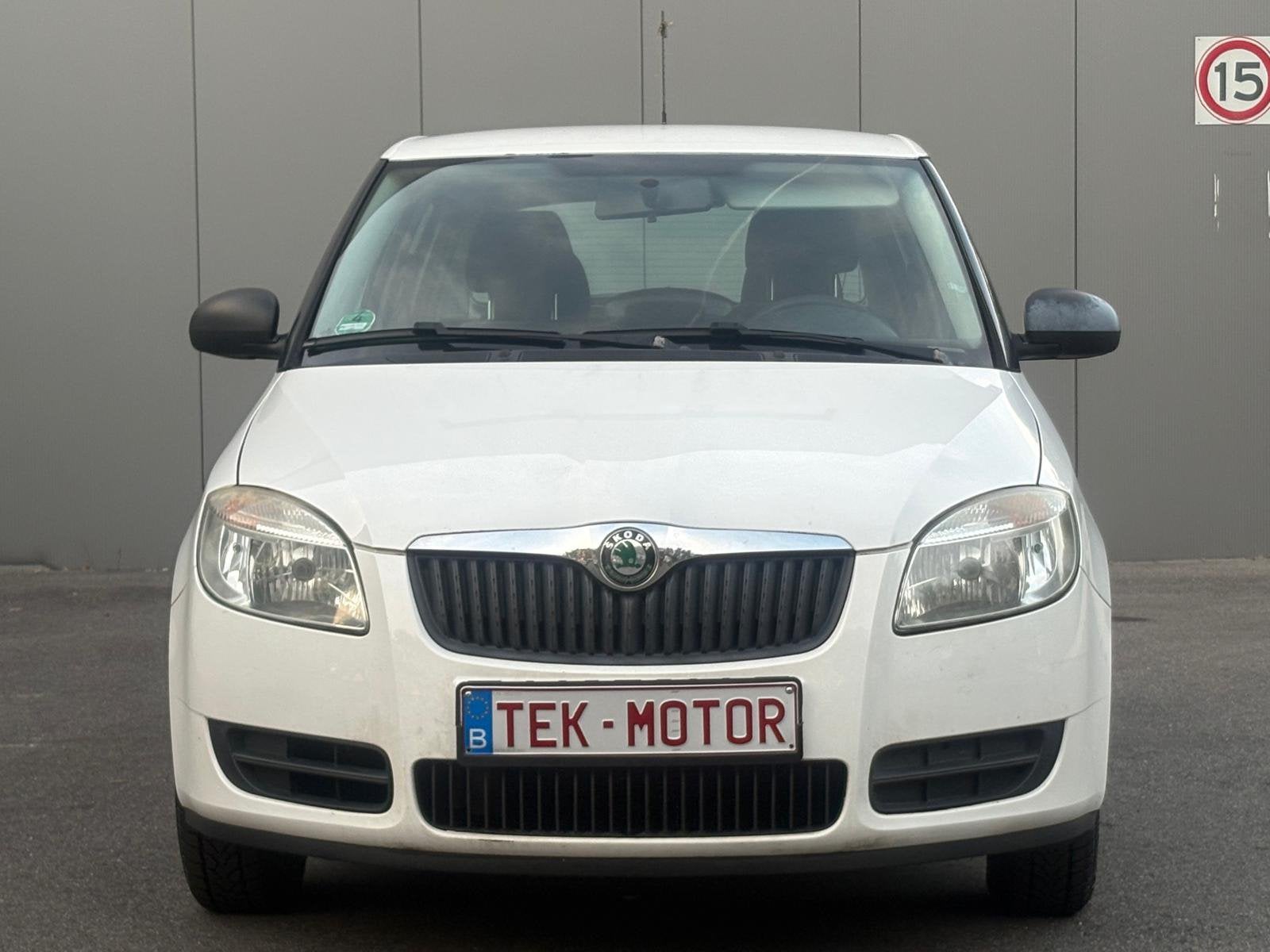 SKODA FABIA 1.2 BENZINE, GEKUERD, AIRCO, LEZOK, TOP STAAT!, Autos, Euro 5, Achat, Entreprise, Garantie prolongée