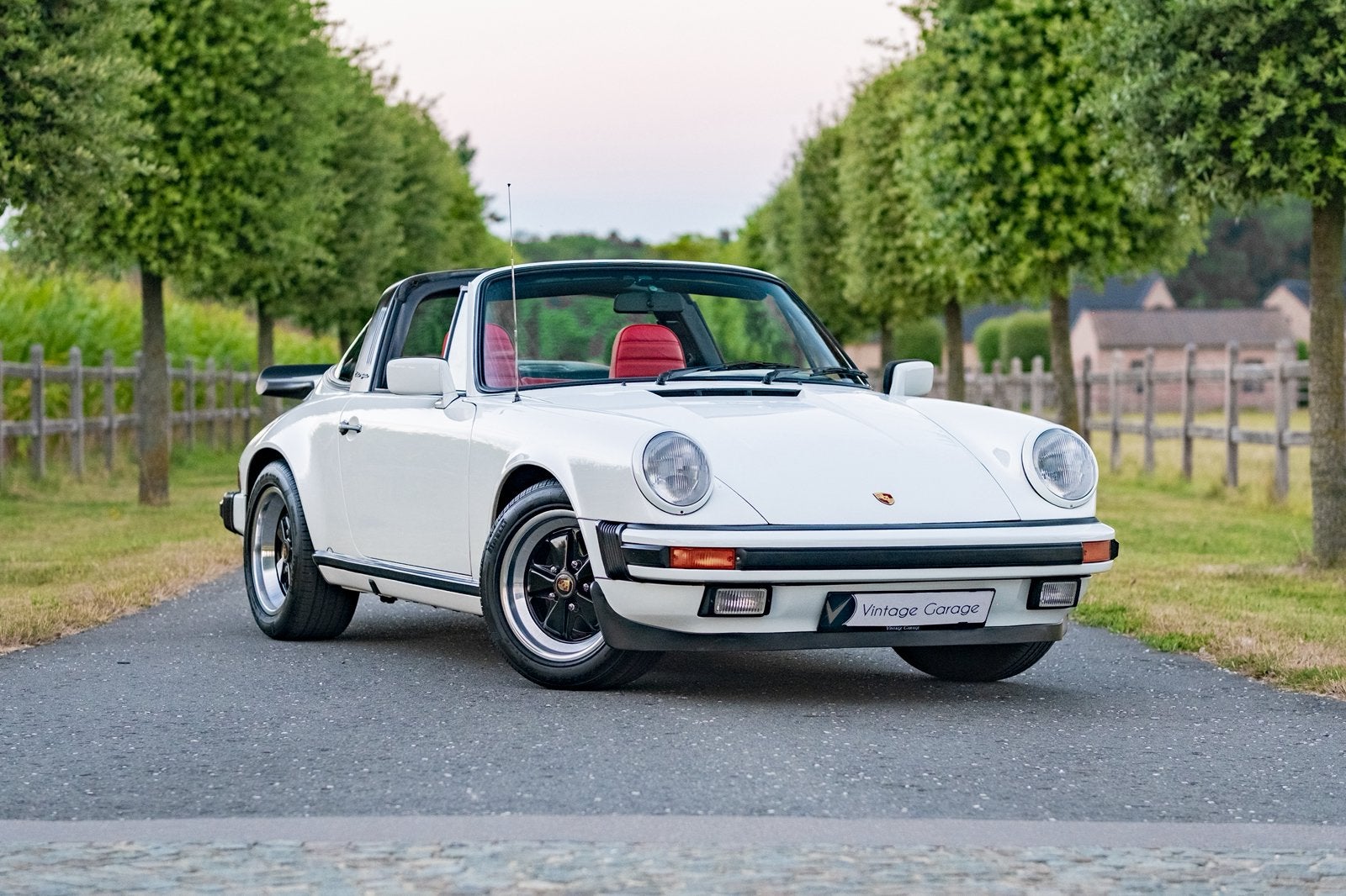 Porsche 911 3.2 Targa - 1984, Auto's, Porsche, 4 zetels, Achterwielaandrijving, Cabriolet, Wit